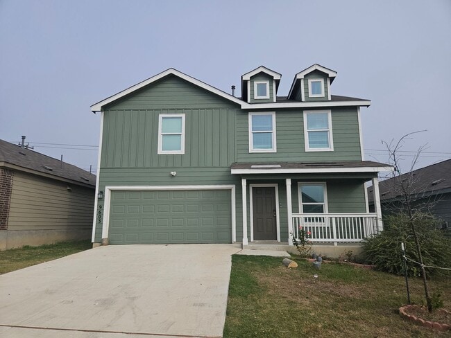 Building Photo - 4 Bedroom with 2 car garage