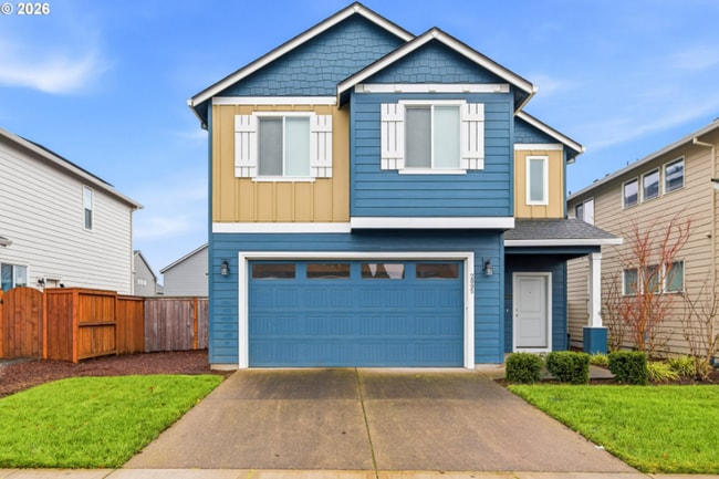 Building Photo - Stunning 3 Bedroom with Bonus Room | Solar Panels, Stainless Steel Appliances & Fenced Backyard