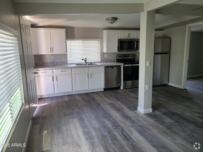 Building Photo - 1222 E Diamond St Unit 2 Rental