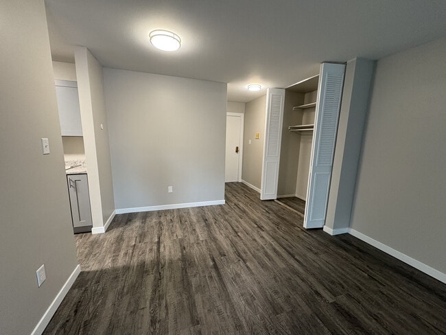 Photo - Broadway Crossing Apartments