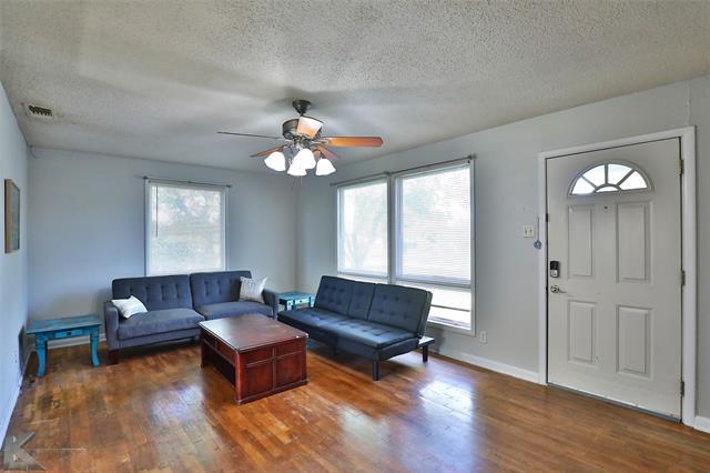 Photo - 2109 Collins Ave