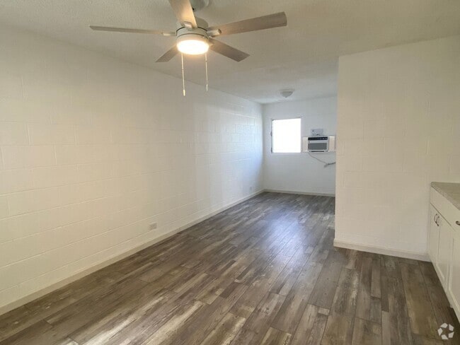Building Photo - k4002t Unit 19 Rental