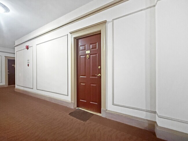 Photo - 1613 Harvard St NW Unit 4