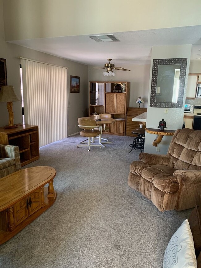 Photo - LP 242 Unidad LP 242