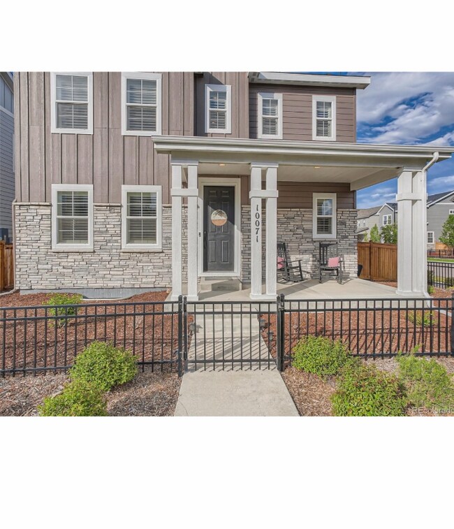 Photo - 10071 Flower St