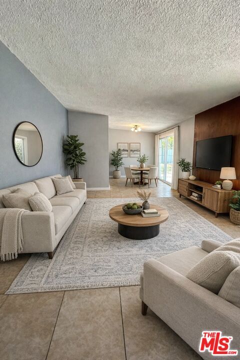 Photo - 8198 Helena Ave