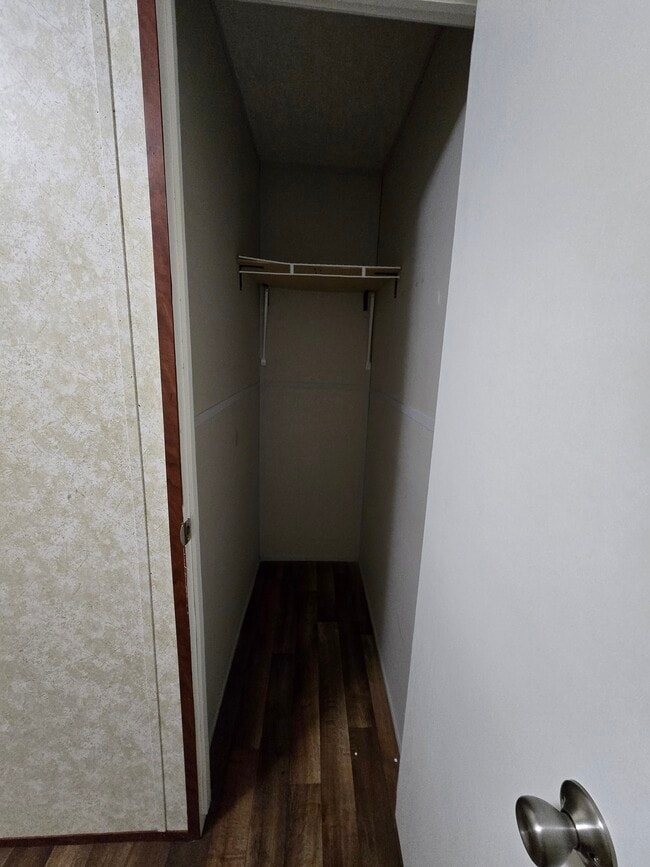 Photo - 1431 W 22nd St