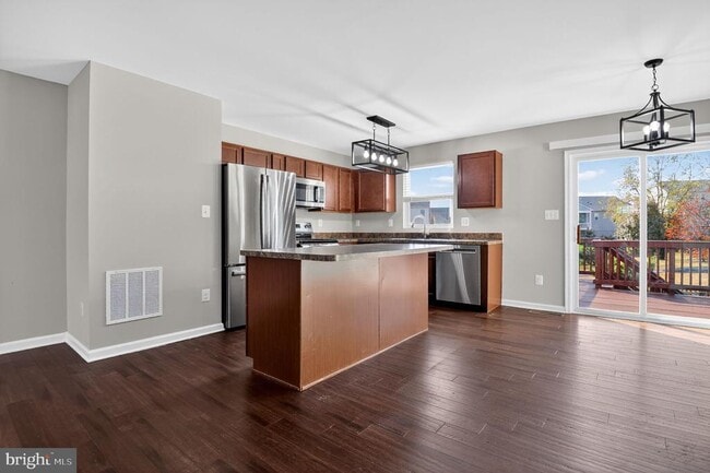 Photo - 2012 Crepe Myrtle Ln