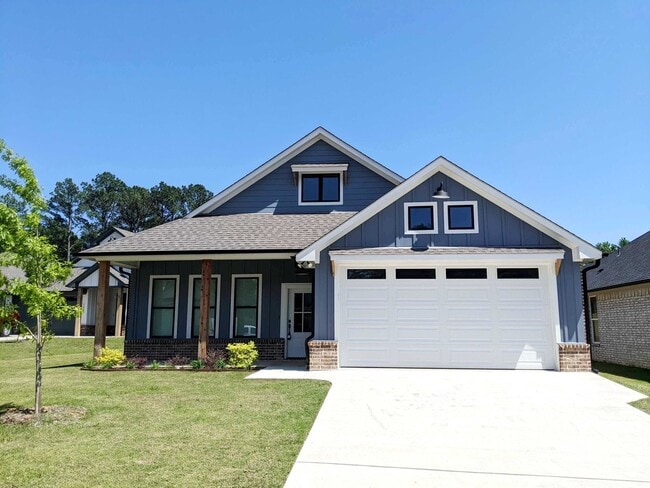 Building Photo - Coming Soon! Gorgeous 4 Bedroom, 2 Bath Home in Tyler!