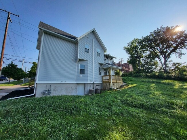 Photo - 613 Pershing Ave Unidad 613