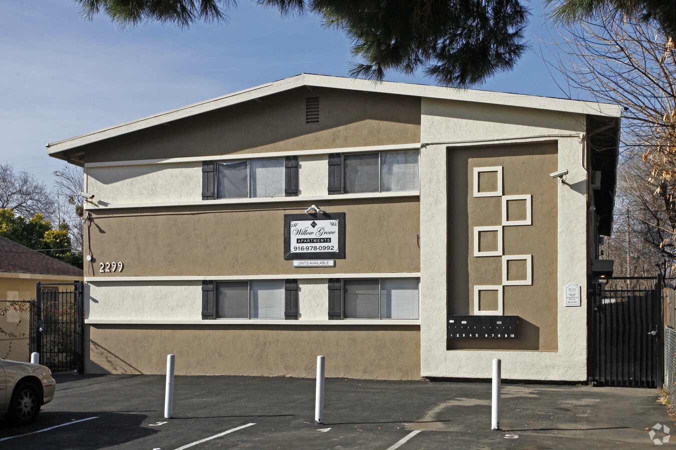 Photo - Willow Grove Apartments