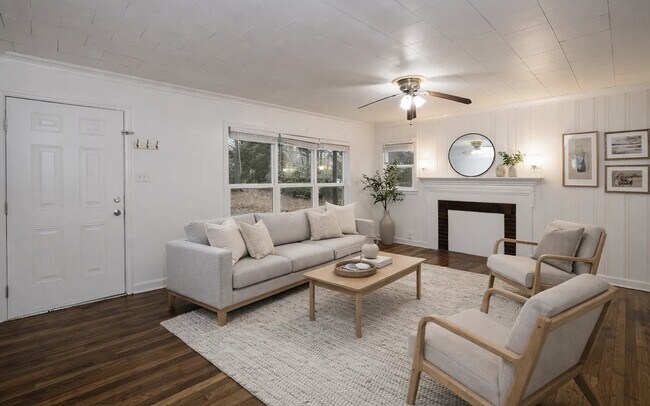 Photo - 1734 Legion Rd Unidad A