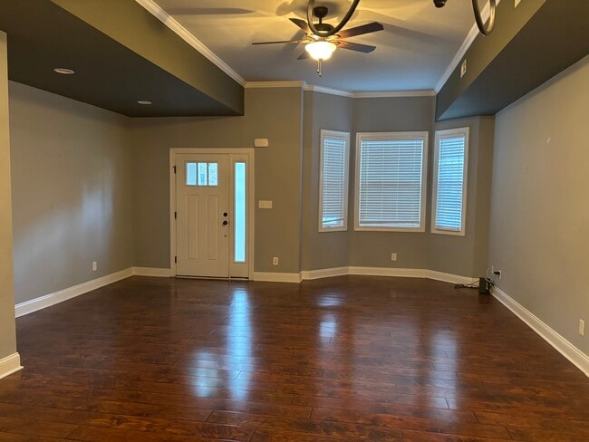 Main Living Area - 107 Portico St