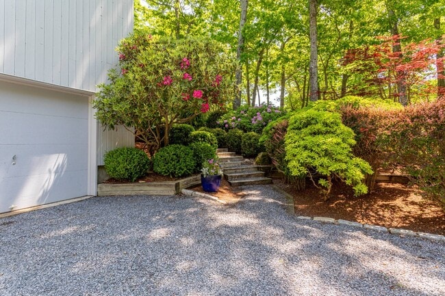 Photo - 118 Sycamore Dr