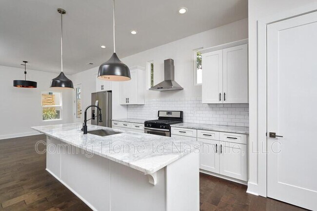 Photo - 1719 Pecan St