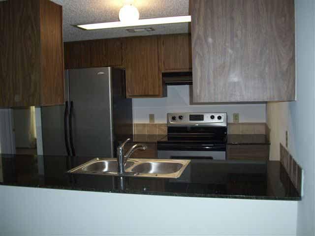 one bedroom kitchen