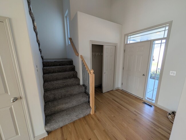 Photo - 5011 Clearwater Dr