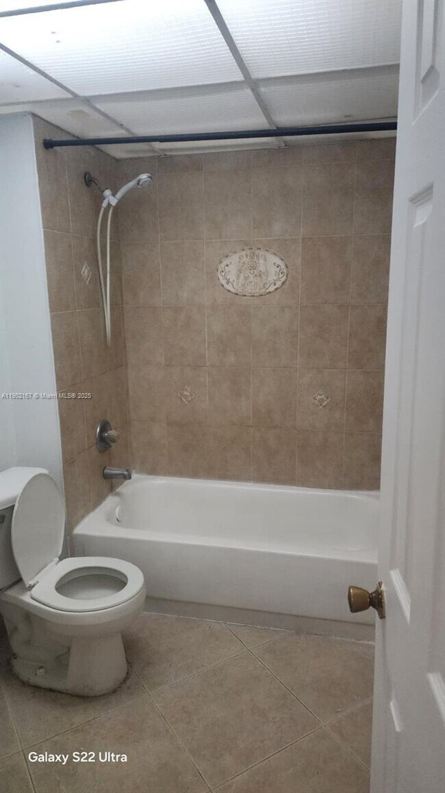 Building Photo - 8060 N Colony Cir Unit 109
