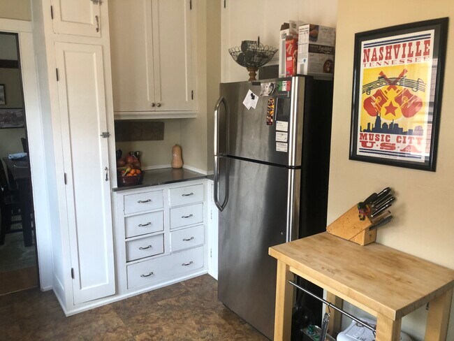 Kitchen - 1615 N 60th St Unit Two bedroom upper