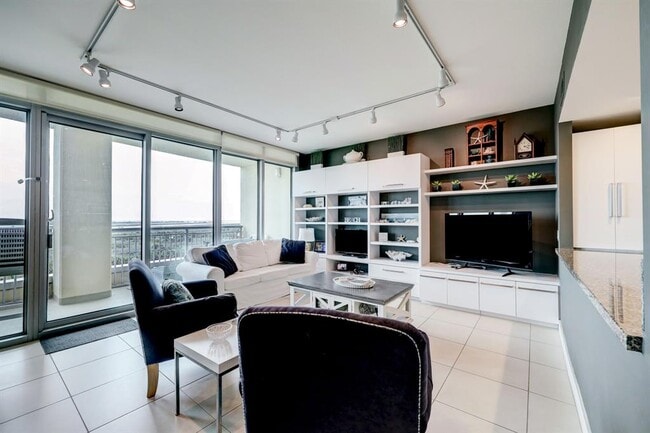 Photo - 801 E Beach Dr Condo Unit BC0412