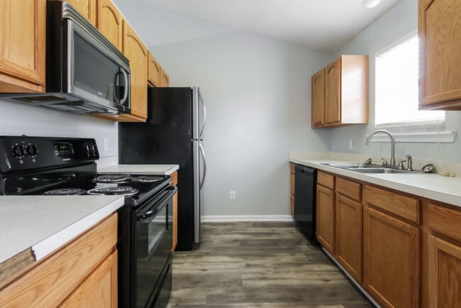 Photo - 652 New Stock Dr