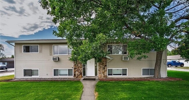 Building Photo - 1612 Kelby Dr Unit 3