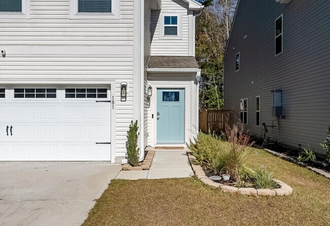 Photo - 181 Surfbird Rd