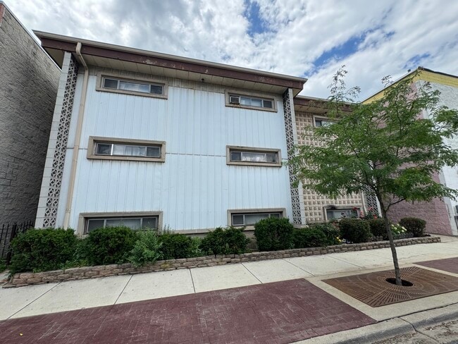 Photo - 2546 N Harlem Ave Condo Unit GA