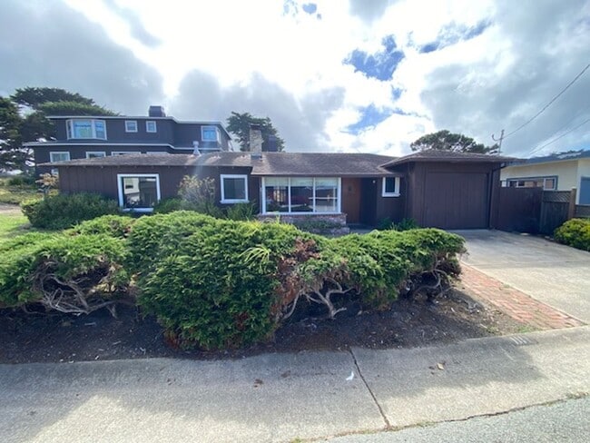 Beach Tract Cottage! - Beach Tract Cottage!