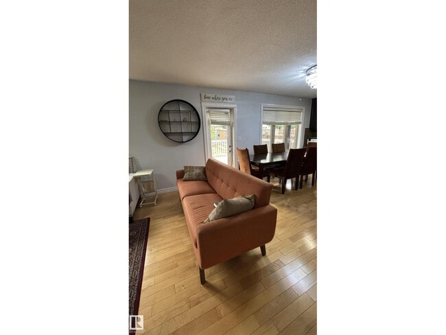 Photo - 2545 Anderson Way SW