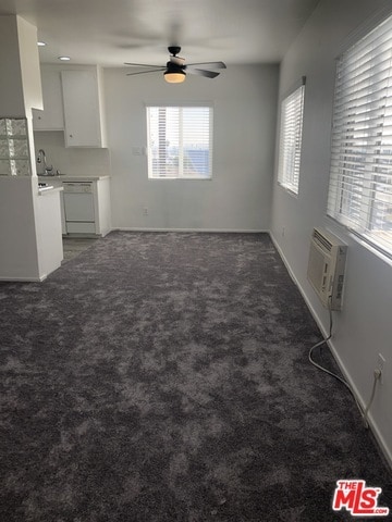 Photo - 744 Pier Ave Unidad 4