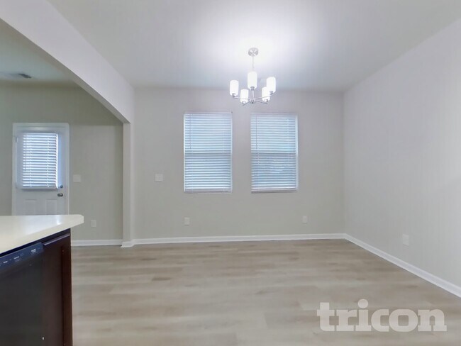 Photo - 531 Susie Creek Ln