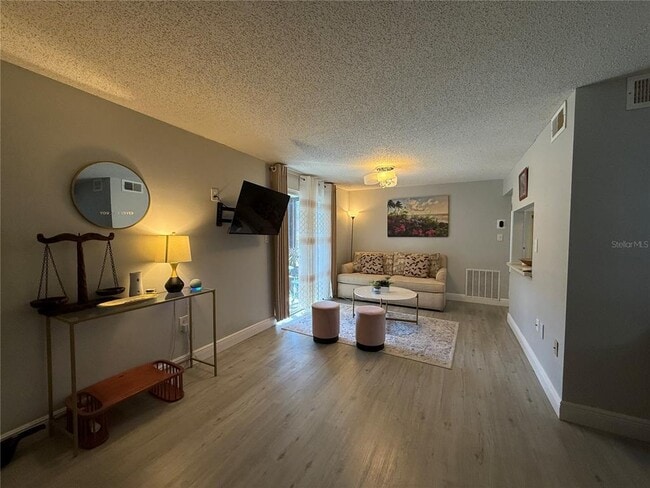 Photo - 22291 Westchester Blvd Unit 203