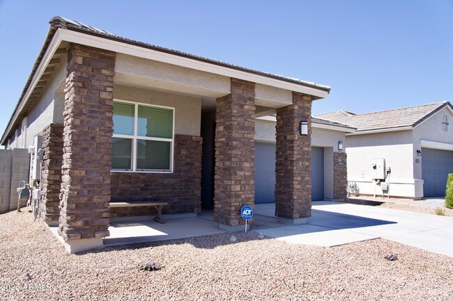 15545 W Smoketree Dr