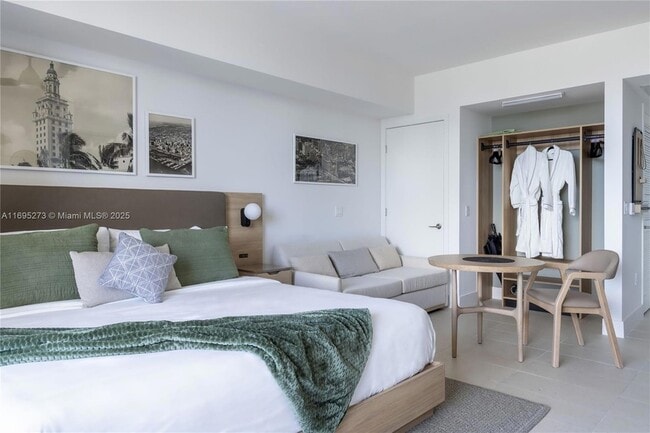 Photo - 159 NE 6th St Unit 3906