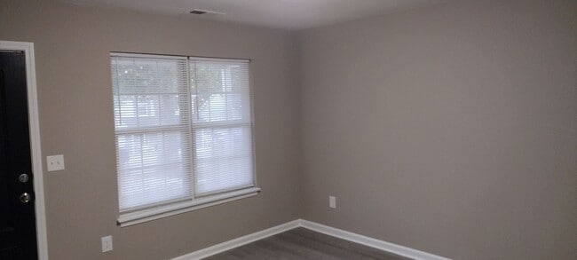 Photo - Nice house in Pineville - Convenient Location