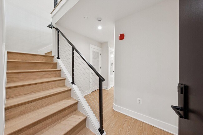 Photo - 2134 Wisconsin Ave NW