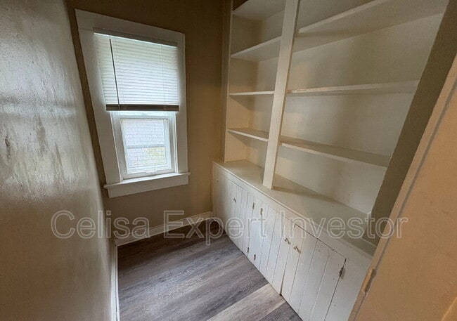 Photo - 2506 Miner St Unit 2