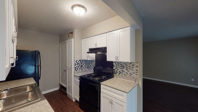 BELLE_A1-R_109E_7.jpg - Belleview