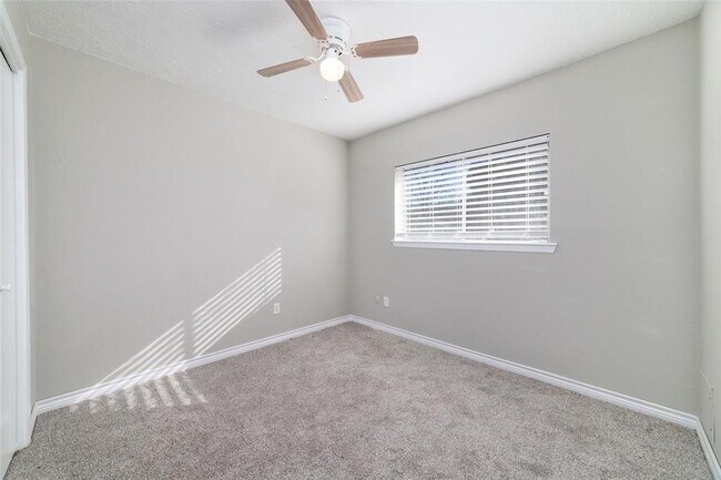 Photo - 12607 Lacey Crest Dr