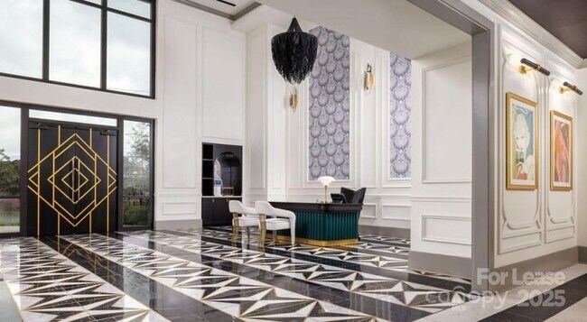 Photo - 2408 South Blvd Unit A0