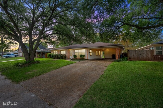 Photo - Home For Rent!