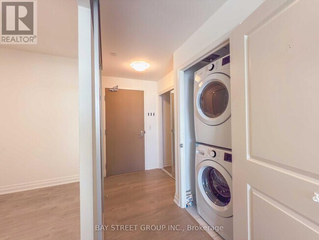 Photo - 8 Rouge Valley Dr W Unit 1001B