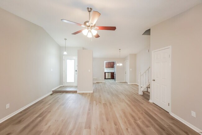 Photo - 1315 Citation Cir E