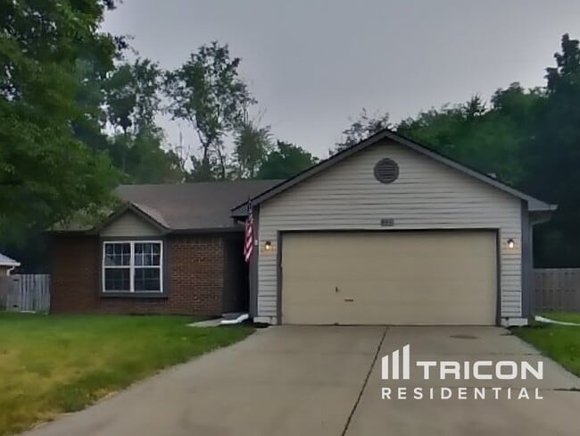 Photo - 1322 Thomas Dr House