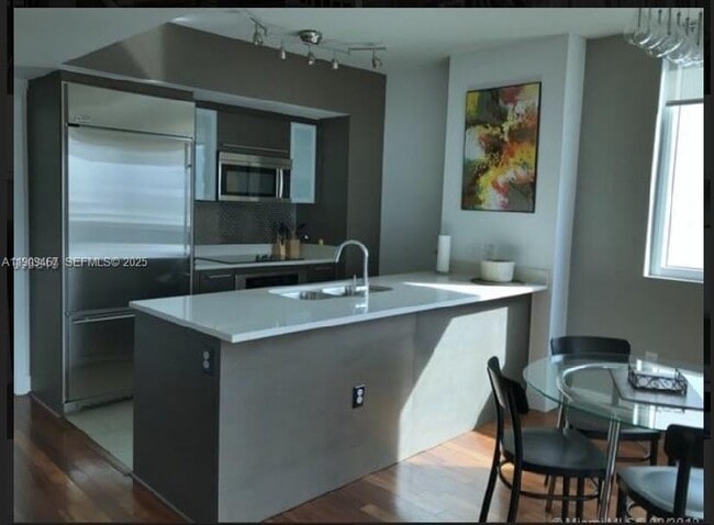 Photo - 55 SE 6th St Unit 3910