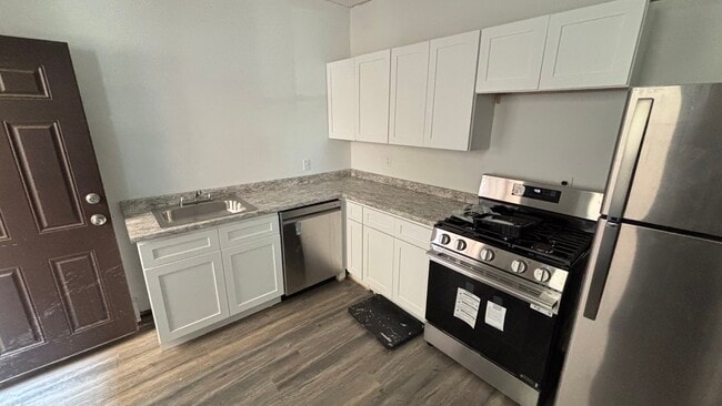Building Photo - 158 S White Horse Pike Unit Apt 1
