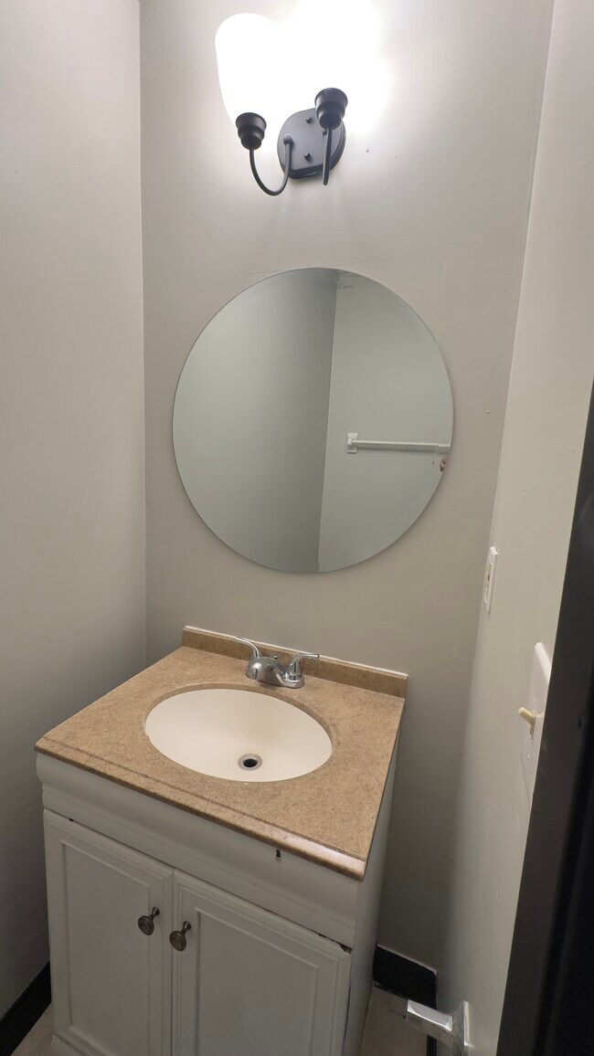 Photo - 1600 Worthington Row Dr