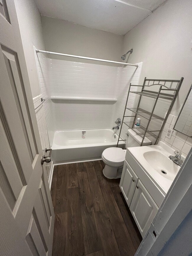 Photo - 2950 N Colorado Ave