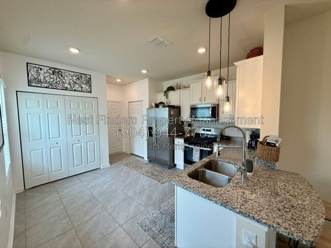 Photo - 102 Java Ln